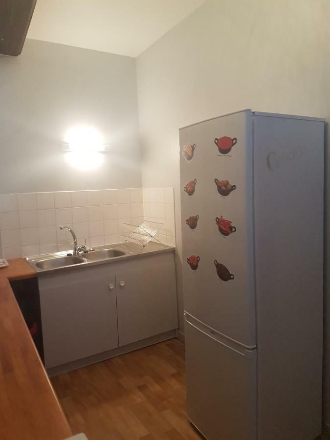 Appartement Du Vieux ทรัวส์ ภายนอก รูปภาพ